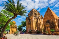 Bỏ túi kinh nghiệm du lịch Tháp Bà Ponagar